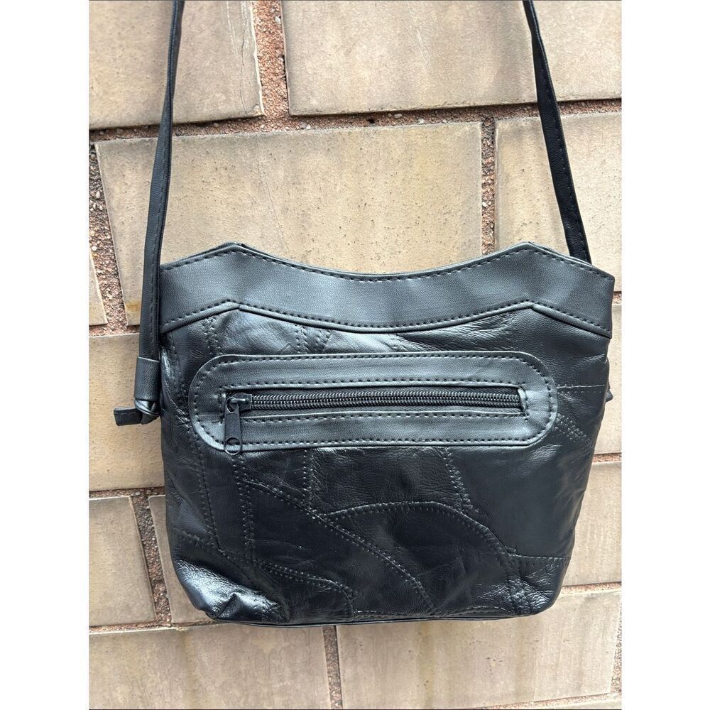 🎀Vintage🎀 1980s Black Patchwork Leather Crossbody Bag
